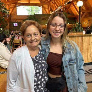 Meet your Posher, Charlene